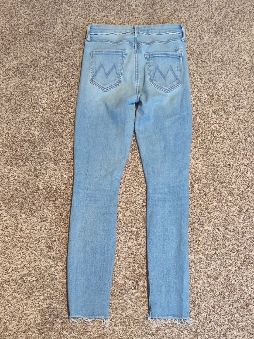 MOTHER The Looker Ankle Fray Jean